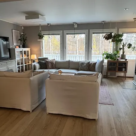 Samperi - Atmospheric And Spacious House Rovaniemi