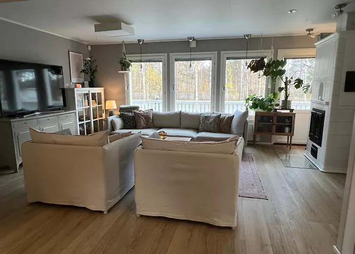 Samperi - Atmospheric And Spacious House Rovaniemi
