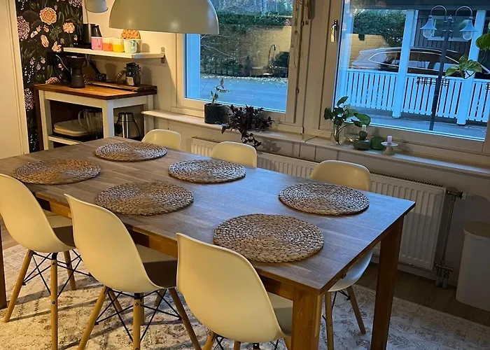 Samperi - Atmospheric And Spacious House * רובניימי