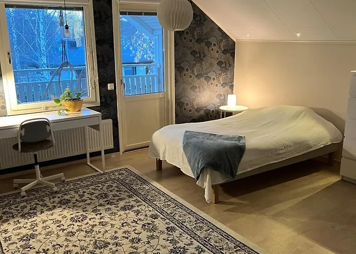 Samperi - Atmospheric And Spacious House וילה