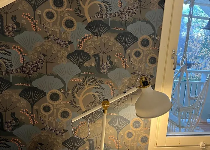 Samperi - Atmospheric And Spacious House רובניימי